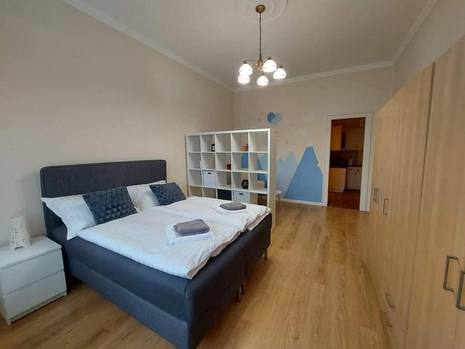 Alföldi Palace Apartman Debrecen Kültér fotó