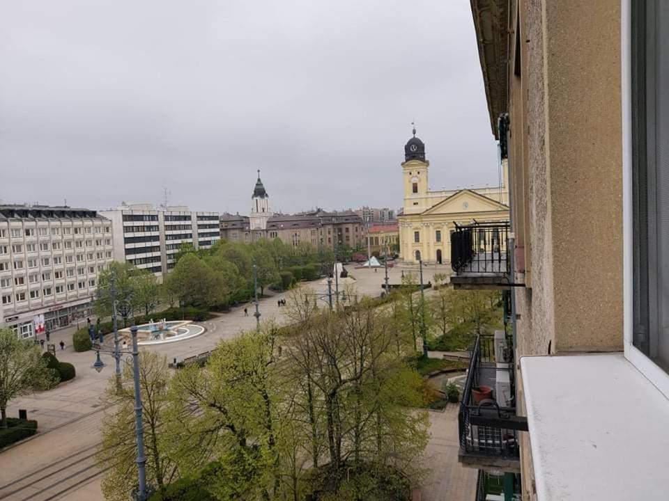 Alföldi Palace Apartman Debrecen Kültér fotó